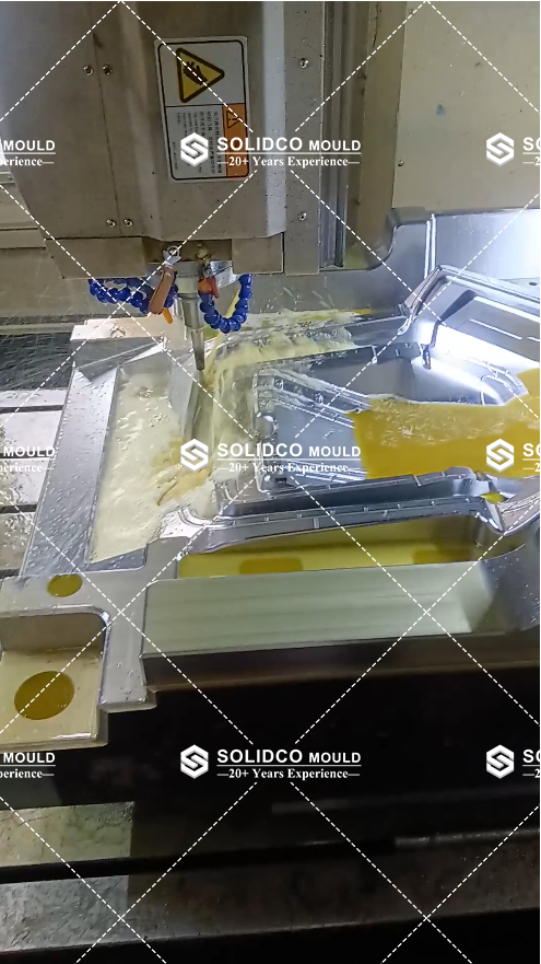 SOLIDCO MOULD machining cooling system for injection mold cycle time reduction